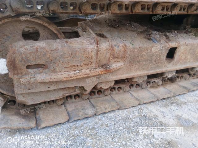 左導(dǎo)向輪（行走機(jī)構(gòu)）