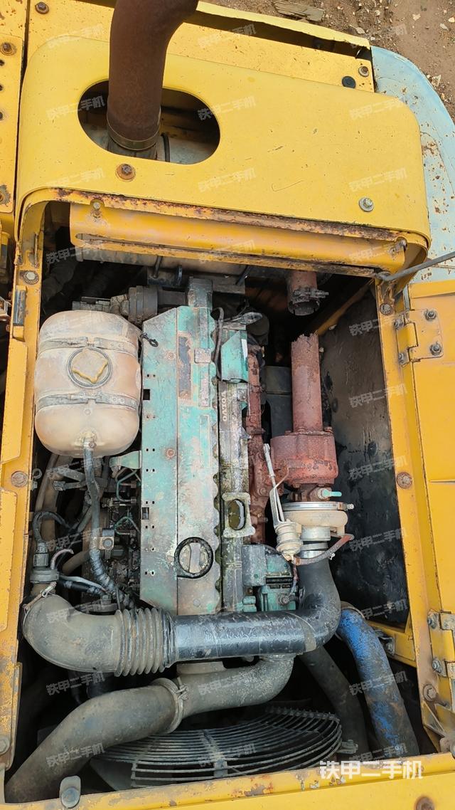 发动机整体俯视（整机外观）