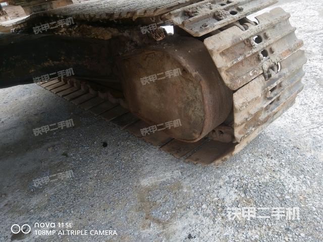 右側(cè)行走馬達(dá)蓋板（行走機(jī)構(gòu)）