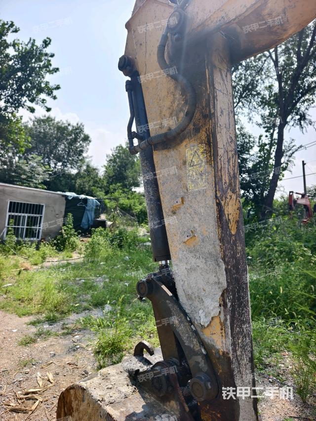 小臂整體左后（工作和回轉裝置）