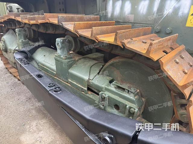 整机左侧（设备外观及核心部件）