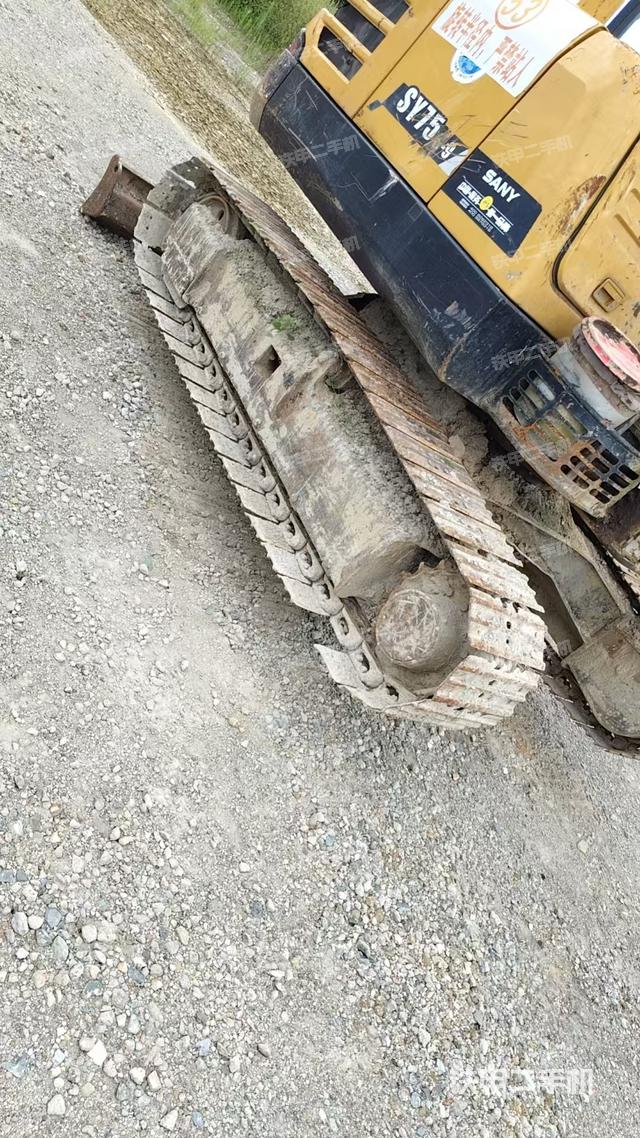 單側(cè)履帶整體（整機(jī)外觀）