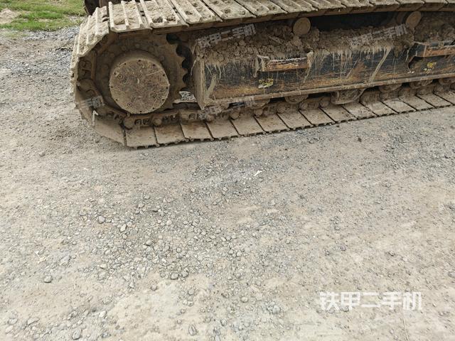 右驅(qū)動(dòng)輪（行走機(jī)構(gòu)）