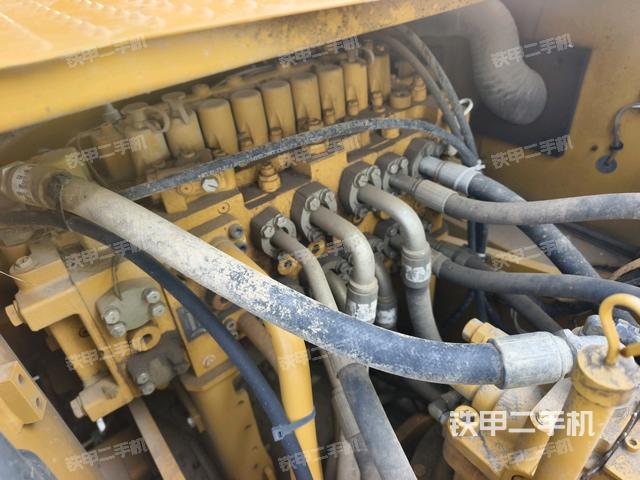 分配閥（上車部件）