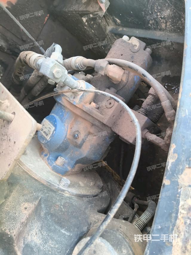 液壓泵室（大件艙室）