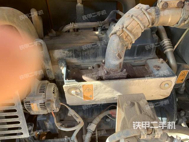 發(fā)動機(jī)整體俯視（整機(jī)外觀）