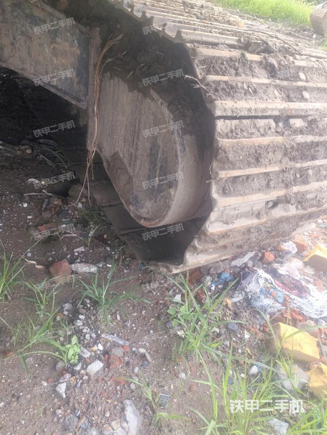 右侧行走马达盖板（行走机构）