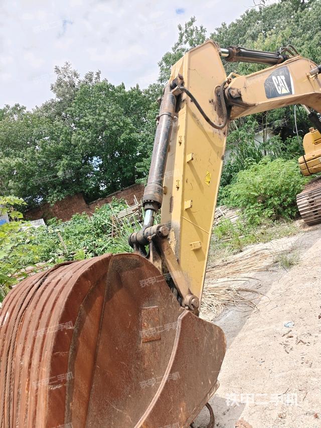 大臂整體?右側(cè)（工作和回轉(zhuǎn)裝置）