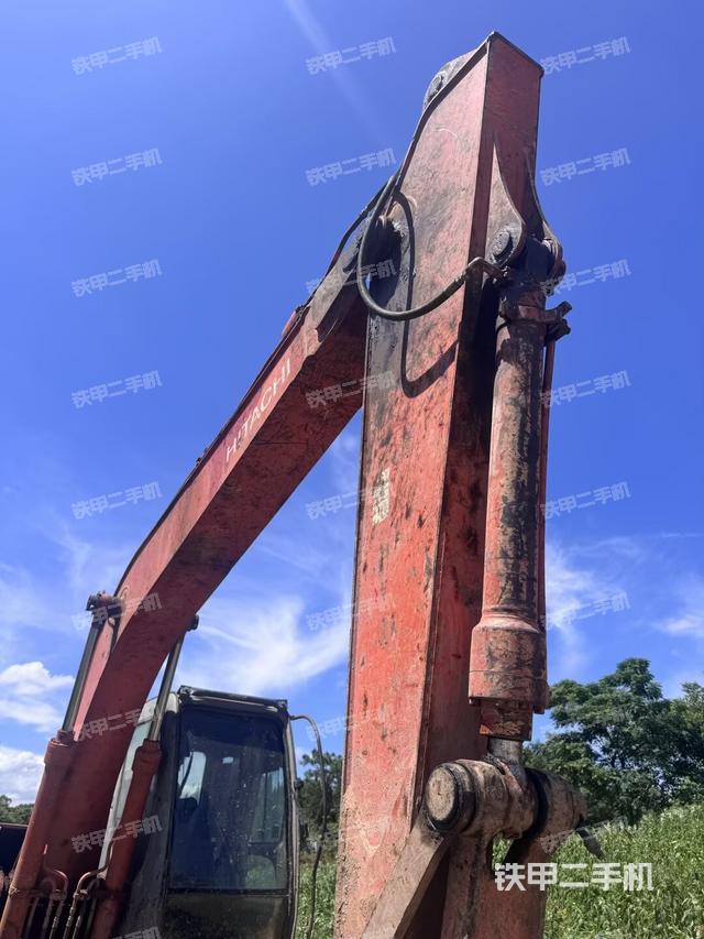 小臂整體左后（工作和回轉(zhuǎn)裝置）