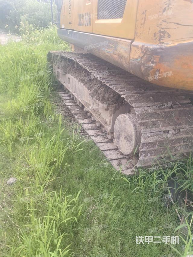 左侧履带整体 （行走机构）