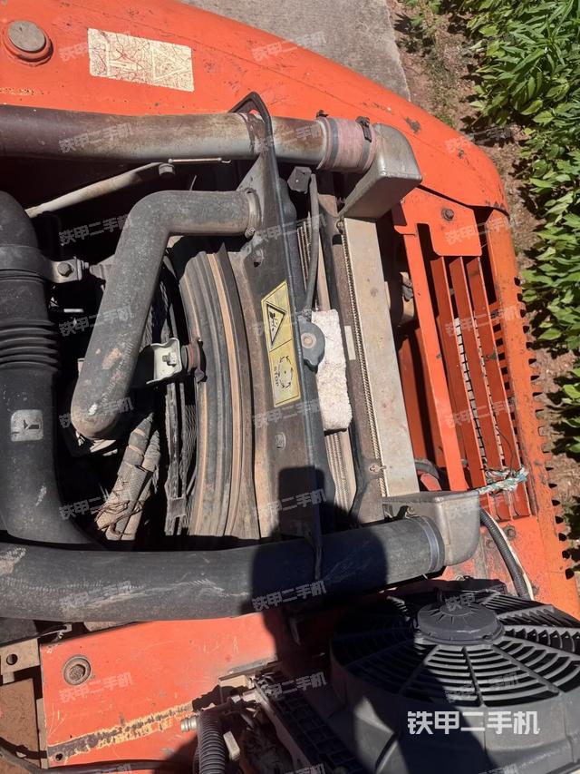 發(fā)動機室（上車部件）