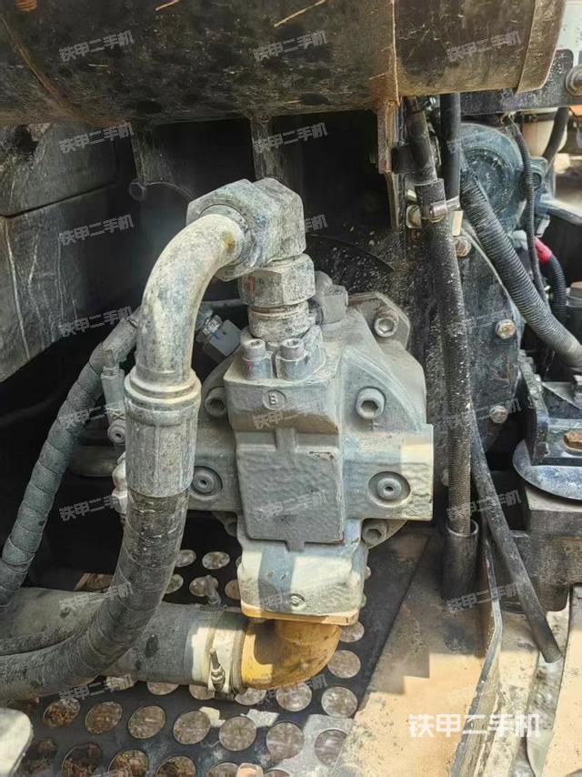 发动机整体俯视（整机外观）