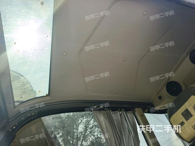 頂棚整體（駕駛室部分）