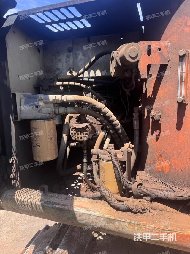 液壓泵室（大件艙室）