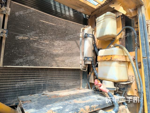 液压泵室（大件舱室）