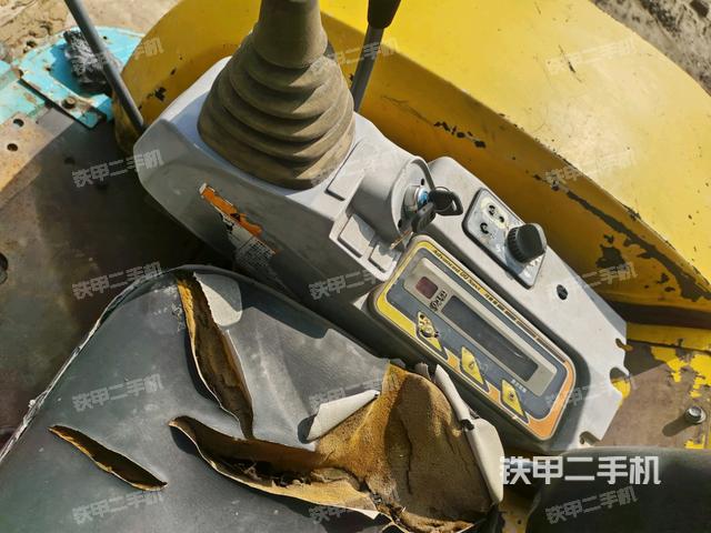 显示屏 （驾驶室部分）