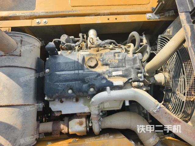 发动机整体俯视（整机外观）