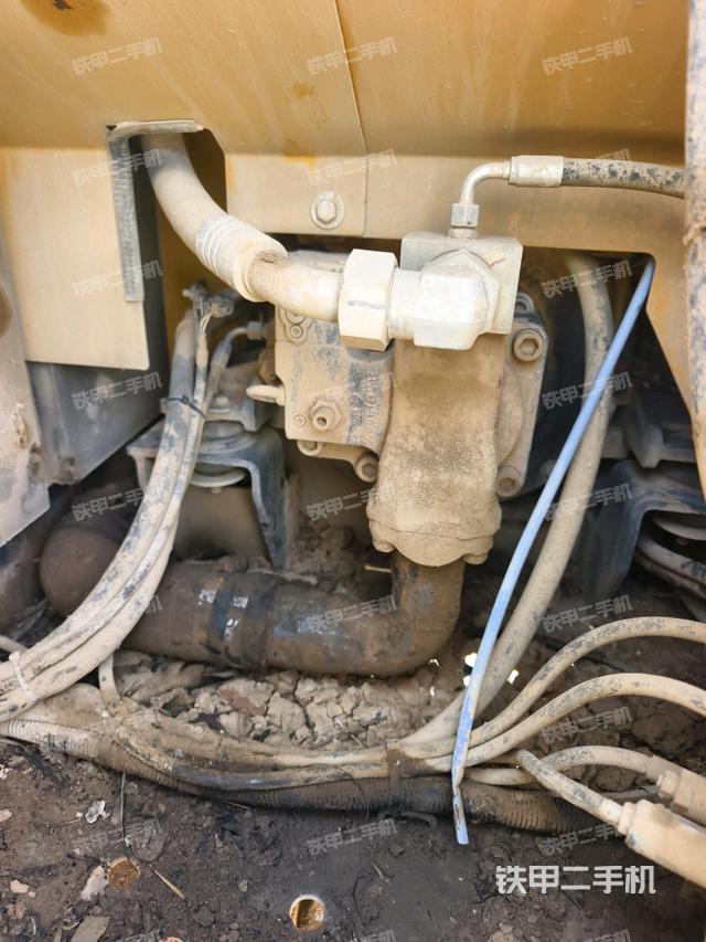 液壓泵室（大件艙室）