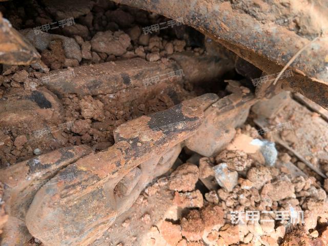 右侧履带整体（行走机构）