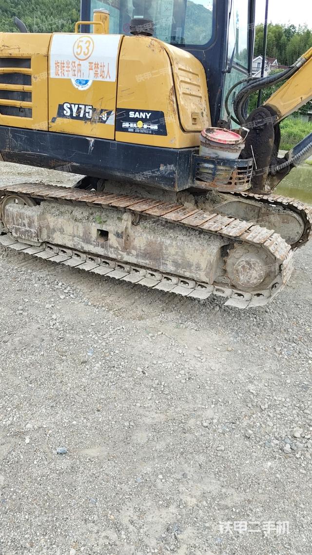 单侧履带整体（整机外观）