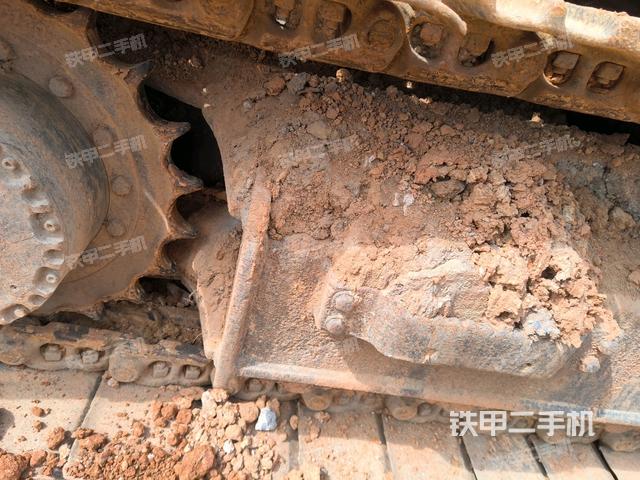 右驱动轮（行走机构）