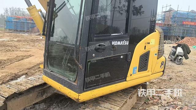 驾驶室整体（整机外观）