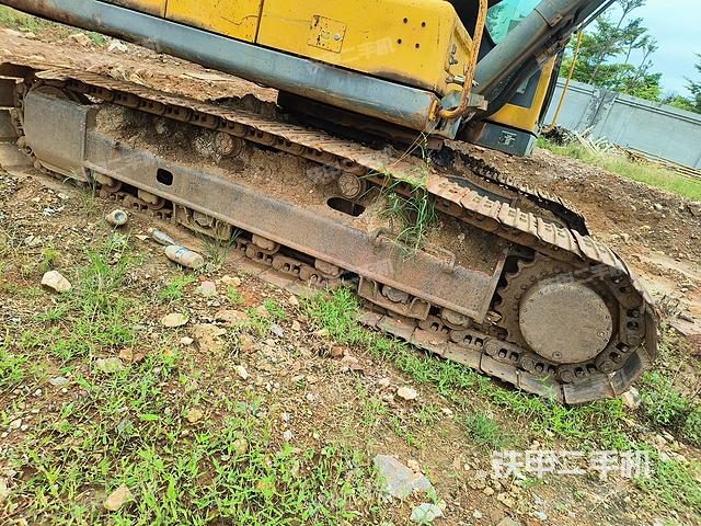 单侧履带整体（整机外观）