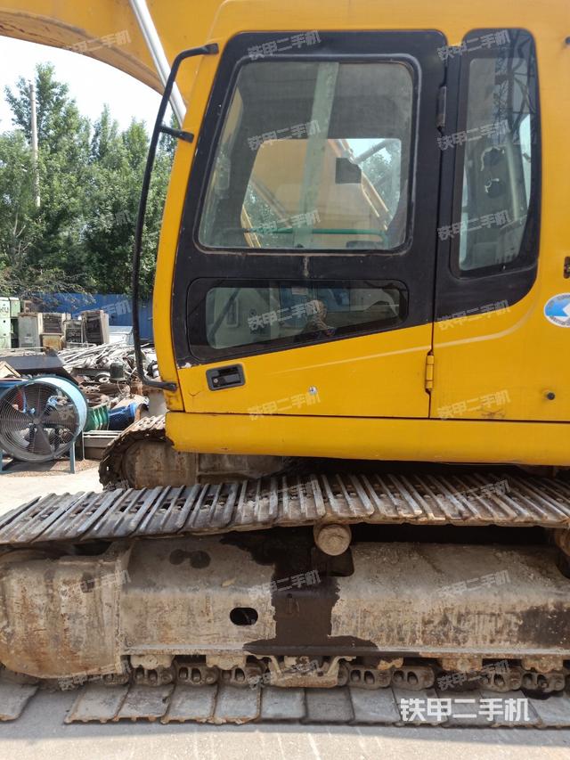 单侧履带整体（整机外观）