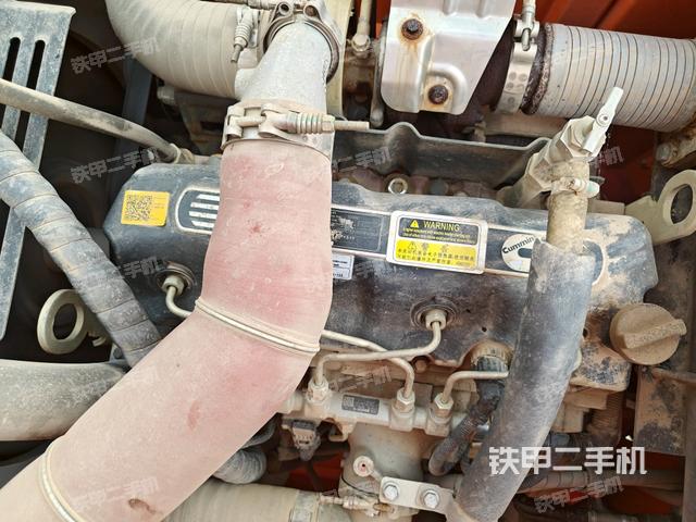 氣門室蓋螺絲特寫（上車部件）