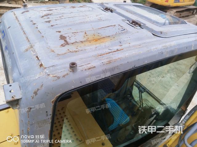 駕駛室頂部俯視（上車部件）