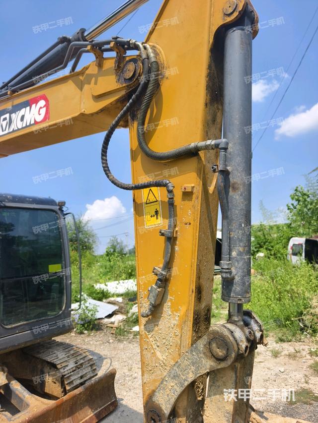 小臂整體右前（工作和回轉(zhuǎn)裝置）