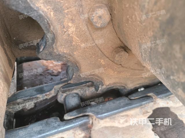 左側(cè)行走馬達蓋板（行走機構(gòu)）