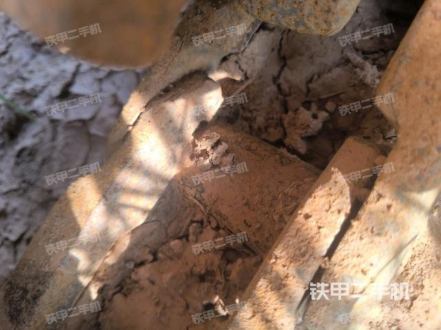 右導(dǎo)向輪（行走機(jī)構(gòu)）