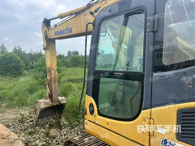 駕駛室頂部（整機(jī)外觀）