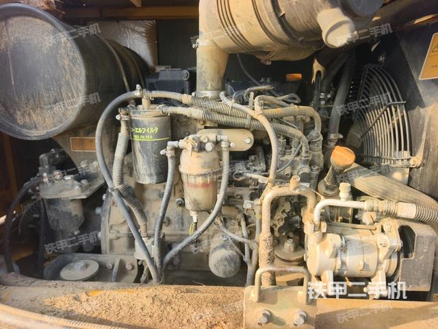 发动机整体俯视（整机外观）