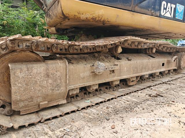 左側(cè)履帶整體?（行走機構(gòu)）