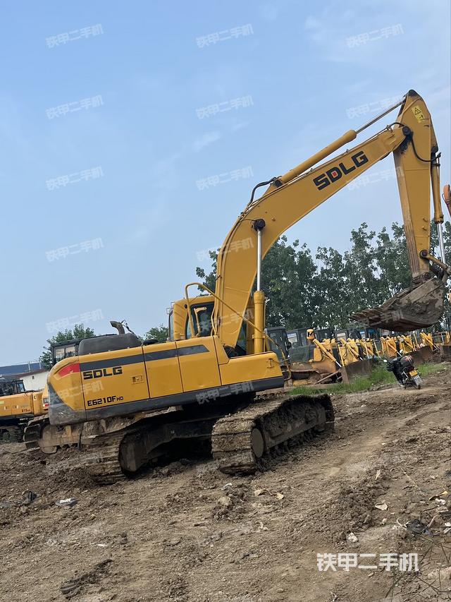 整機(jī)右后45°（整機(jī)外觀）