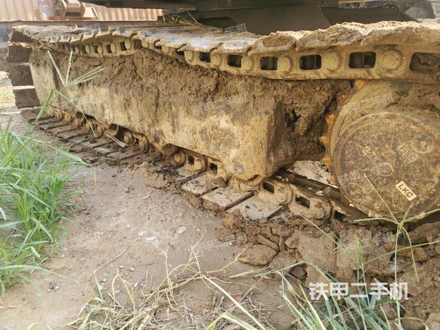 左侧履带整体 （行走机构）