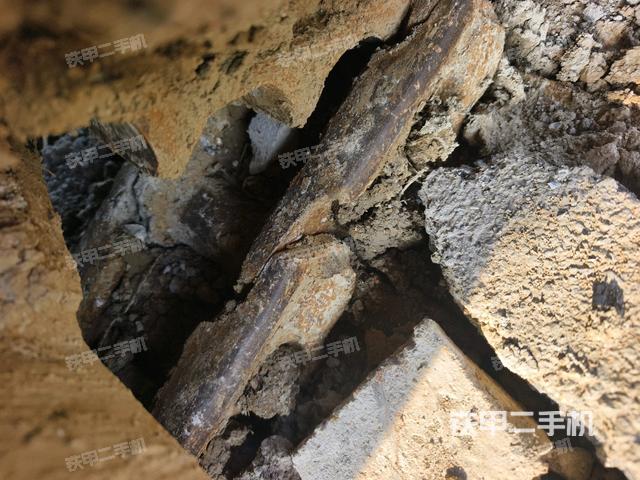 右側(cè)行走馬達(dá)蓋板（行走機(jī)構(gòu)）