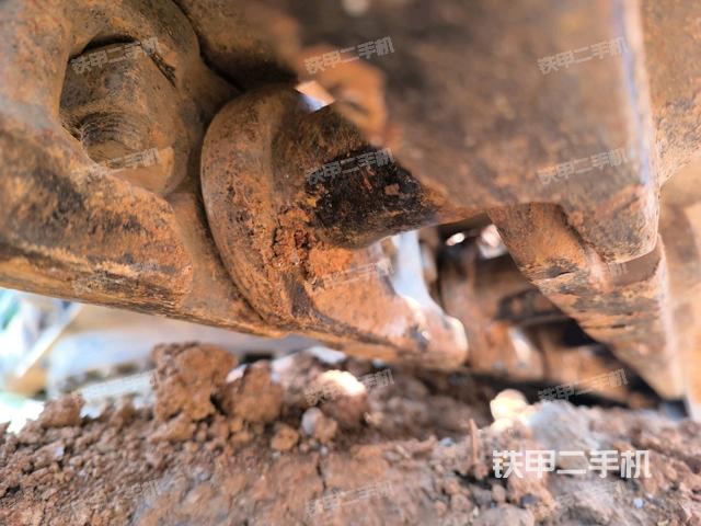 左驱动轮（行走机构）