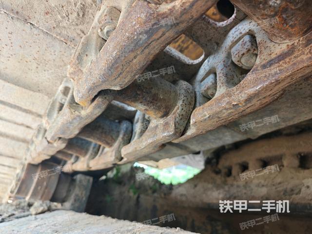 左導(dǎo)向輪（行走機構(gòu)）