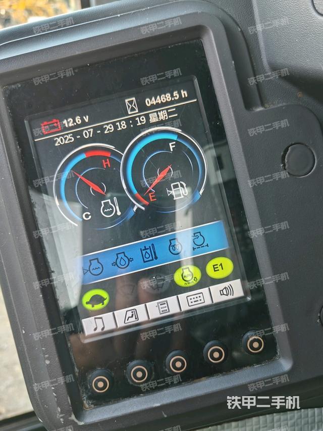 小時(shí)表（駕駛室部分）