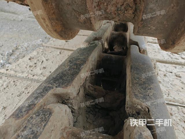 右導(dǎo)向輪（行走機(jī)構(gòu)）