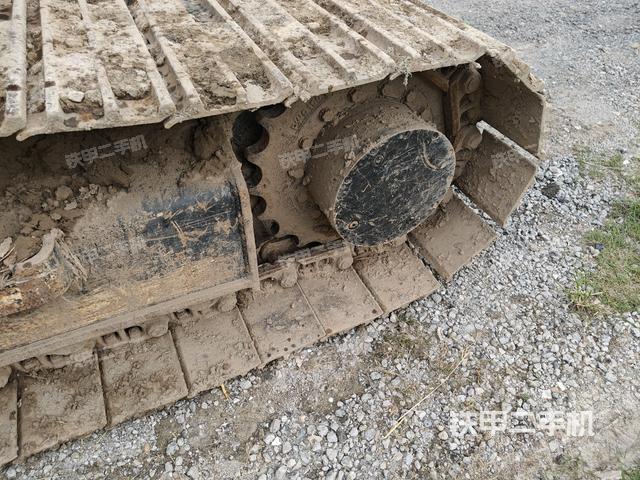 左側(cè)行走馬達(dá)蓋板（行走機(jī)構(gòu)）