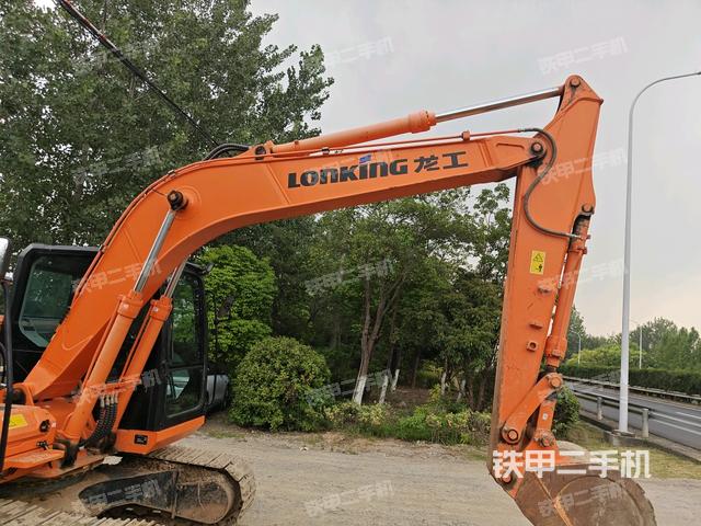 小臂整體左后（工作和回轉(zhuǎn)裝置）