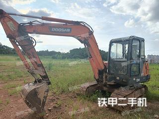 斗山DH55-V挖掘机实拍图片