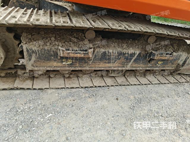 右側(cè)履帶整體（行走機(jī)構(gòu)）