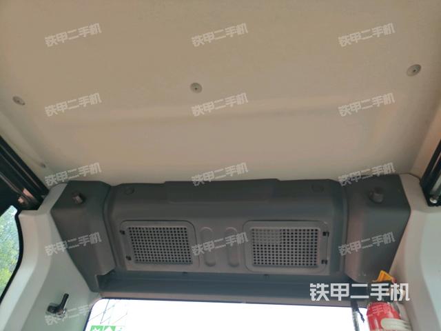 后窗玻璃角標(biāo)（駕駛室部分）