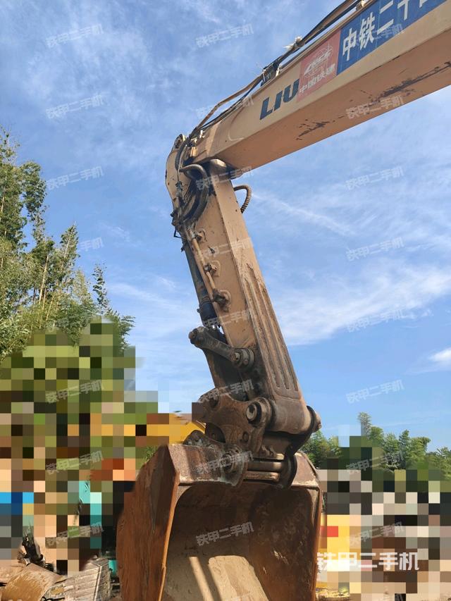 小臂整體左后（工作和回轉(zhuǎn)裝置）