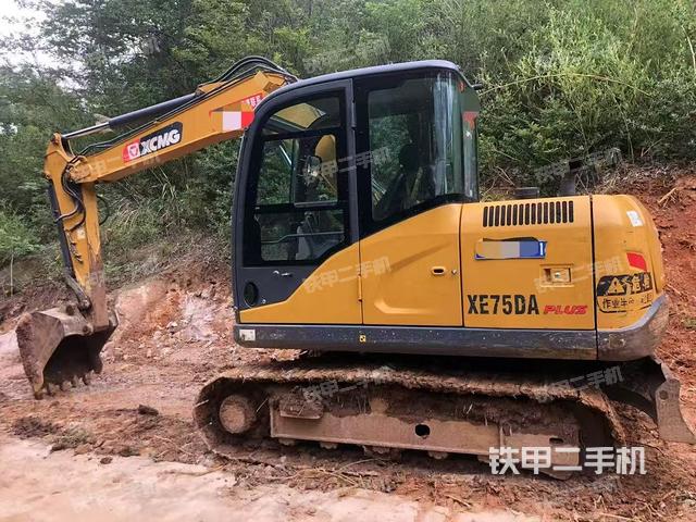 徐工XE75DA挖掘机